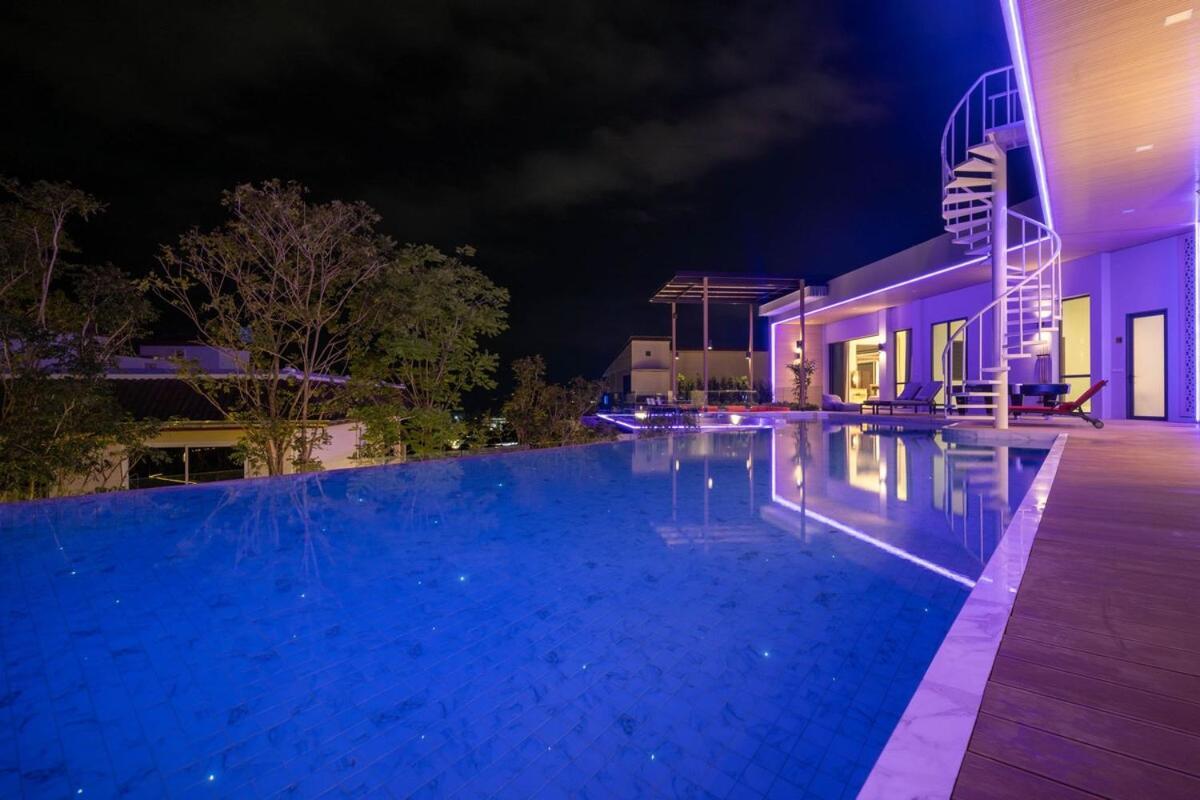 Elite Luxury *